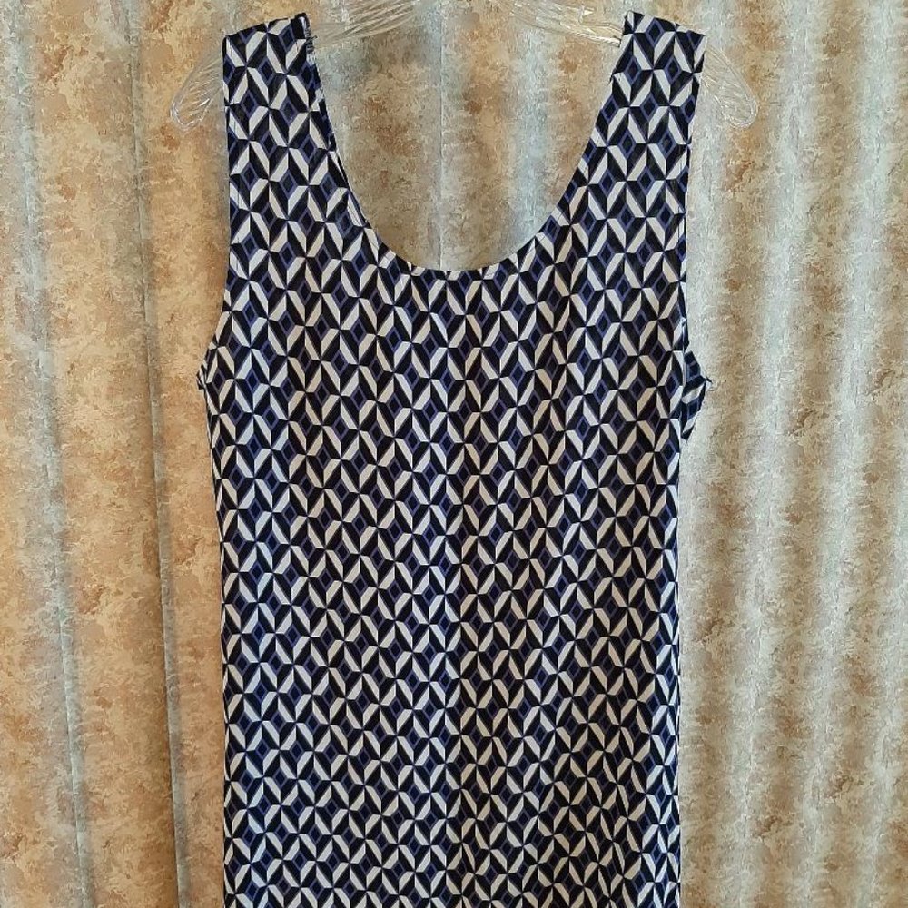 Black/blue/white geometric print tank size Med - Picture 4 of 6